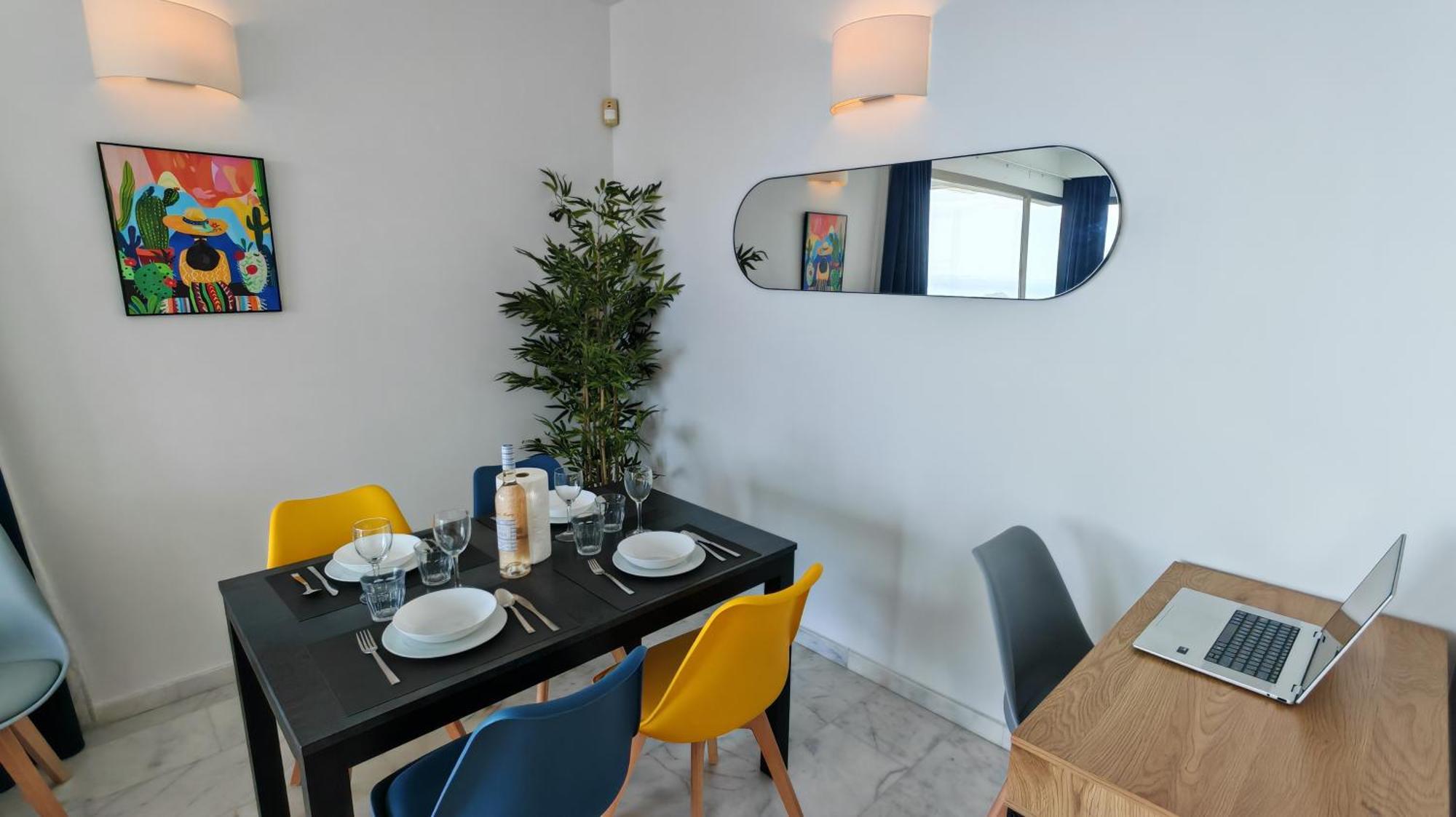 Benidorm High Rise Apartments - Sea Views - Torre Lugano Zewnętrze zdjęcie